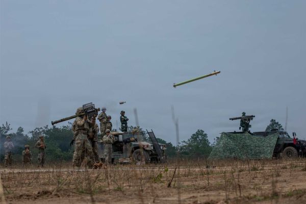 U.S. Army Spc. Dallas Demos, assigned to the 1st Battalion, 501st Parachute Infantry Regiment, 2nd Mobile Brigade Combat Team (Airborne), 11th Airborne Division, fires an FIM-92 Stinger missile during multinational short-range air-defense training in Indonesia, highlighting the Army’s push to give frontline infantry a direct counter-drone capability.