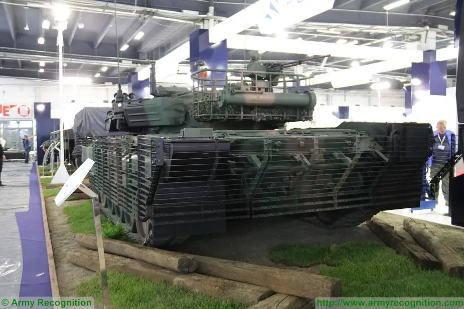 PT 91M2 main battle tank at MSPO 2017 defense exhibition in Poland 925 002