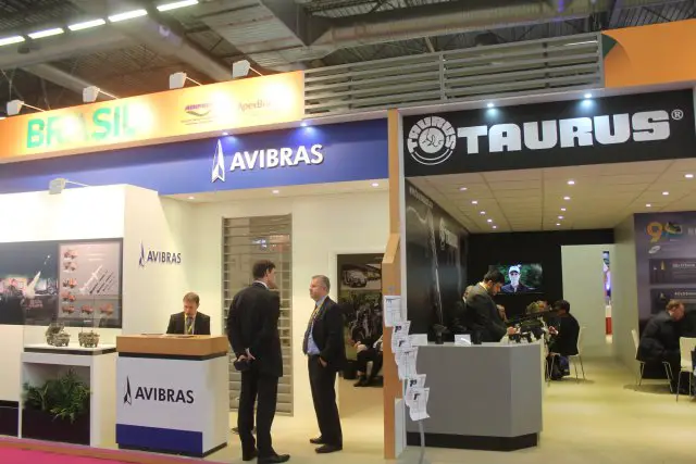 Brazilian companies feature products and services at Eurosatory 2016 640 002