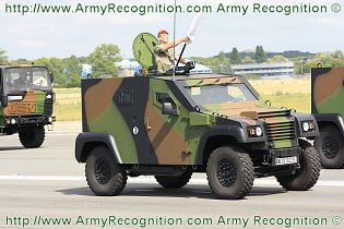 PVP Panhard Light Protected Armoured Liaison All-terrain vehicle technical data sheet specifications information description intelligence identification pictures photos images video France French Defence Industry army military technology