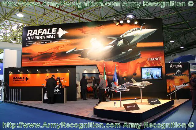 After his success during the conflict in Libya, the French combat aircraft Rafale remains in the competition to join the air forces of several Gulf countries including Kuwait. At the international exhibition of defense and aerospace GDA 2011, Rafale International presents the B and C version of its multi-role combat aircraft.
