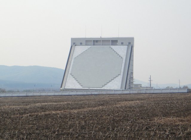 New long range early warning radar system revealed in China 640 002