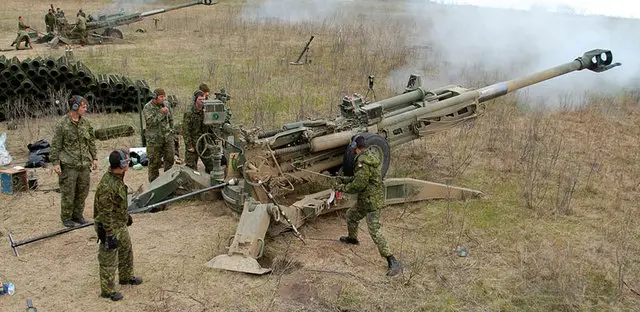 NovAtel s GPS Anti-Jam Technology tested by the Canadian Army on M777C1 Howitzer 640 001