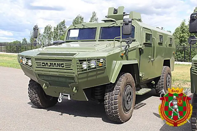 According to Chinese website, the ZYZ8001 is wheeled armoured vehicle developed by DaJiang industrial that was especially designed for the Chinese Police. The Belarus version is fitted with one-man open-top turret with armour plates on 360° and armed with a 7.62mm machine gun. 