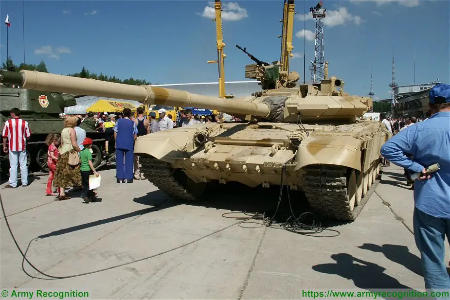 Russia will supply more T 90S MBTs main battle tanks to Iraq 925 001