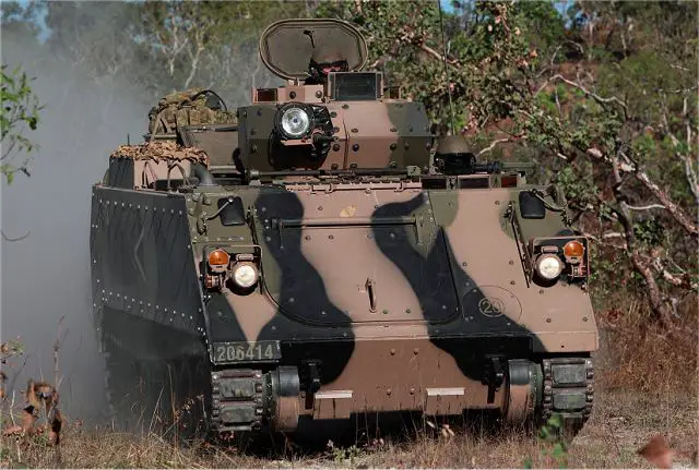 M113AS4 light tracked armoured vehicle personnel carrier APC Australia Australian army military equipment 640 002