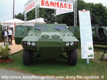 Click to enlarge image VBR_Panhard_Wheeled_Armoured_Vehicle_France_Army_French_10.jpg