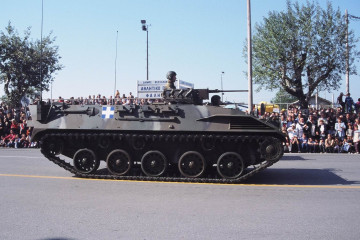 Click to enlarge image Leonidas_light_tracked_armoured_personnel_carrier_Greek_Hellenic_Army_Greece_003.jpg