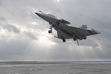 Click to enlarge image rafale-m-charles-de-gaulle_marine-nationale.jpg