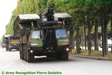 Click to enlarge image Bastille_Day_France_French_army_military_parade_14_July_2012_011.JPG