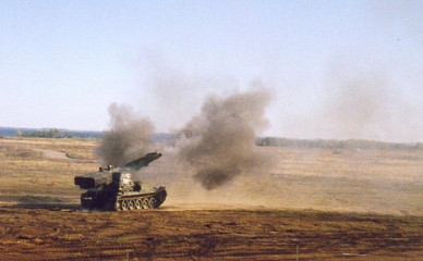 Click to enlarge image Bandkanon_self-propelled_howitzer_tracked_armoured_vehicle_artillery_Swedish_Army_Sweden_005.jpg