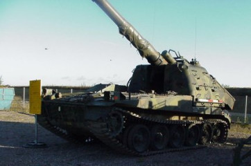Click to enlarge image Bandkanon_self-propelled_howitzer_tracked_armoured_vehicle_artillery_Swedish_Army_Sweden_008.jpg
