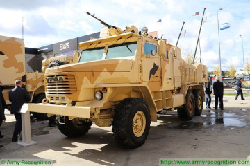 Click to enlarge image Phlox_Flox_120mm_6x6_wheeled_self-propelled_howitzer_mortar_carrier_Ural-4320_Russia_Russian_defense_industry_army_004.jpg
