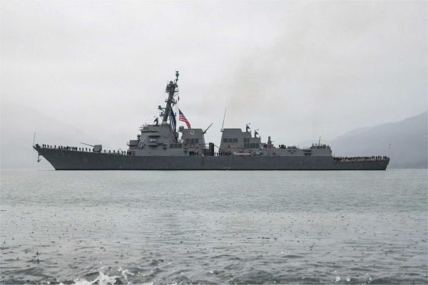 The U.S. Navy is strengthening its surface fleet with USS Ted Stevens (DDG 128), a Flight III Arleigh Burke-class destroyer equipped with the AN/SPY-6(V)1 radar and Aegis Baseline 10 combat system. The ship expands U.S. naval air and missile defense capacity against ballistic missiles, cruise missiles, aircraft and unmanned aerial threats as it enters active service on October 3, 2026.