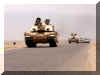 Challenger_2_Main_Battle_Tank_Iraq_War_UK_British_02.jpg (96215 bytes)