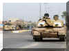 Challenger_2_Main_Battle_Tank_Iraq_War_UK_British_05.jpg (106338 bytes)