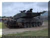 Challenger_2_Main_Battle_Tank_UK_British_14.jpg (108784 bytes)