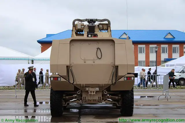 Mbombe_8x8_wheeled_armoured_infantry_fighting_vehicle_Paramount_Group_South_Africa_defense_industry_010.jpg