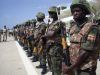 Four Ugandan soldiers of the peace force of the African Union in Somalia (Amisom) were killed Monday by a mortar fire in Mogadiscio, during engagements against the islamist insurrectionists shebab, announced the spokesperson of this force.