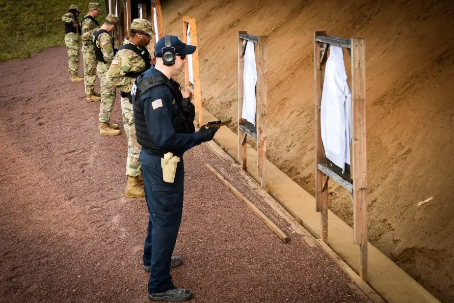 U.S. MPs use new Modular Handgun System to train qualify 2
