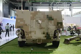 SM4 120mm wheeled 6x6 self propelled mortar carrier NORINCO China Chinese defense industry rear view 001