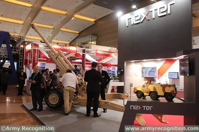 At Indo Defence 2014, the international defence exhibition currently held in Jakarta, Nexter is showcasing its 105 LG1 105mm Light Towed Gun. Developed by Nexter Systems, the 105 LG1 is the lightest 105 mm towed artillery gun worldwide. Air-transportable by light helicopters, towable by light vehicles, reliable in harsh environment and easy to use and maintain, the 105 LG1 is an excellent assault artillery gun and is used as fire support for fast reaction forces.