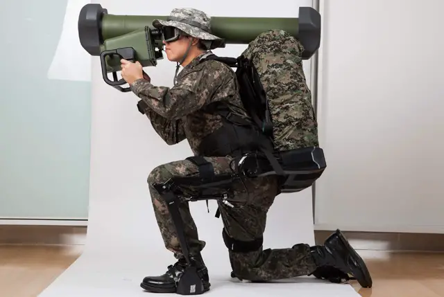 DX Korea 2018 LIG Nex1 LEXO Lower Extremity Exoskeleton for Soldiers 1