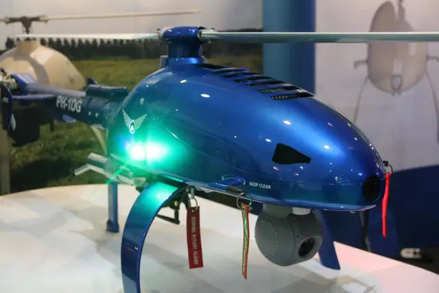 Dutch company High Eye presents its new HEF 30 unmanned helicopter during DSA 640 001