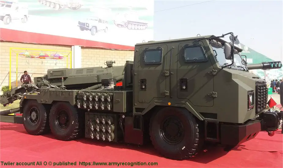 Pakistan shows interest to purchase Chinese SH15 155mm wheeled self propelled howitzer IDEAS 2018 Karachi 925 001