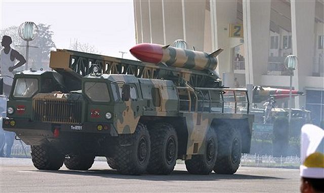 Pakistan said on Monday, March 5, 2012, it had successfully test fired a short-range ballistic missile capable of carrying atomic warheads. The Hatf II (Abdali) has a range of 180 kilometres (113 miles) and carries nuclear as well as conventional warheads with “high accuracy”, the military said in a statement.