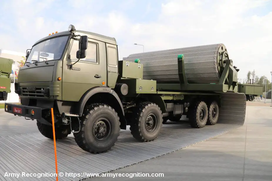 KVD Multi Purpose Motorized Rapid Service Roadway Deployment System Russia Ukraine War 2022 001