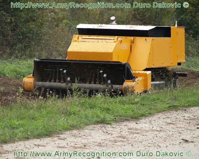 The RM03 humanitarian mine clearance machine is developed and produced by Duro Dakovic Special vehicles ltd. With total mass of 21 tons and its dimensions, mine sweeper RM03 is ranked in class of heavy mine clearance machines.