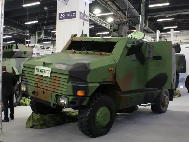Technological and commercial links between French and Polish defense companies continue to strengthen at MSPO 2014, with the presentation by WZM of a Polish version of the Nexter Aravis, the Jackal 2 4x4 light armored vehicle. 
