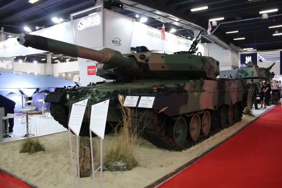 MSPO 2019 BUMAR LABEDY SA presents new modernized Leopard 2PL Battle Tank 925 001