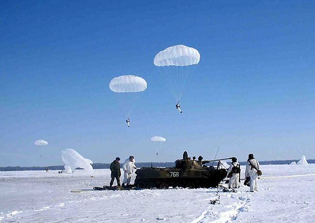From the 13 to 17 February 202, the Russian airborne and Navy troops carried out several military exercises with more than 4,500 parachute jumps. 