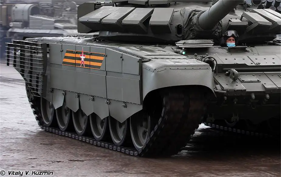 T 72B3M main battle tank Russia details 925 003