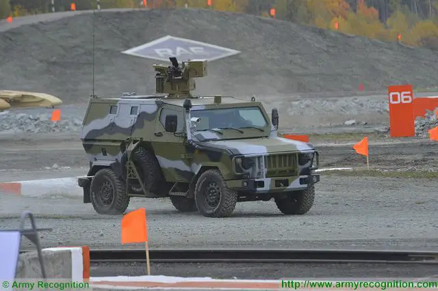 Scorpion-2MB 4x4 light tactical protected vehicle Russia Russian army defense industry 640 001