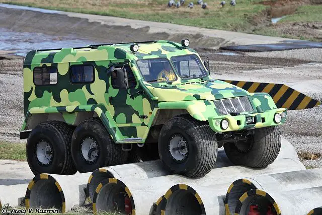 The Russian army performs some military tests with new all-terrain vehicles Trekol SUV and GAZ-3344 in the Arctic Region. Russia tested the vehicles on the Arctic peninsula of Rybachiy, 200 kilometers from Murmansk, Russian Defense Minister said December 15, 2015..