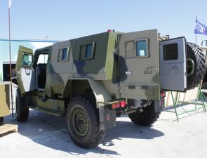Wolf Volk VPK-3927 wheeled armoured vehicle data sheet specifications information intelligence pictures photos images description identification Russian army Russia tracked military armoured vehicle