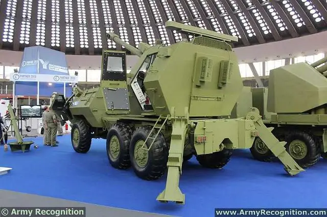 Self-propelled rapid response truck-mounted weapon (SOKO) is D-30J gun howitzer cal. 122 mm in the form of a turret mounted on the chassis of a robust 6x6 heavy duty vehicle. 