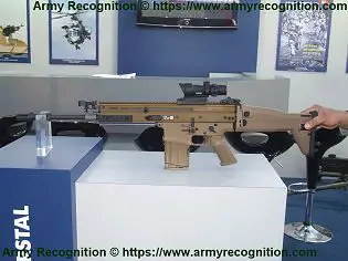 SCAR H Heavy 7 62mm assault rifle FN Herstal Belgian Belgium firearms manufacturer left side view 001
