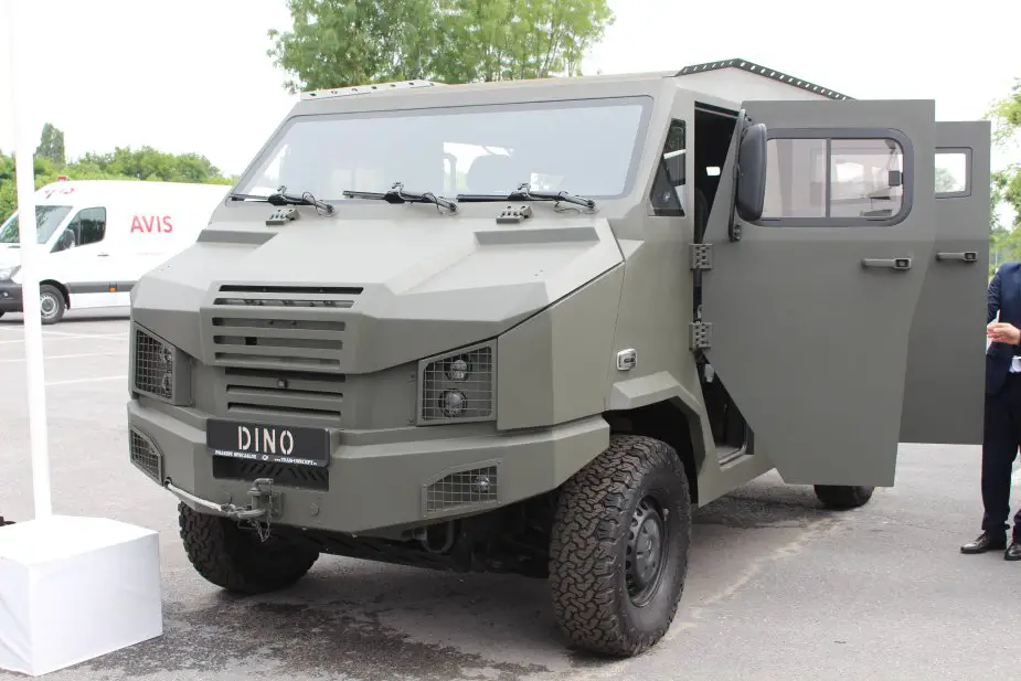 Erosatory 2018 The LTMPAV DINO 319 4x4 armored vehicle is presented in Paris for the first time