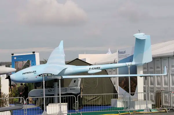 Sagem (Safran group) and the Chuguev Aircraft Repair Plant (CharZ), a Ukrainian state-owned company, have signed a Memorandum of Agreement (MoA) concerning tactical drone systems. 