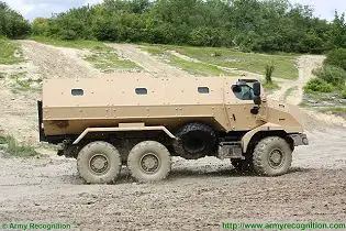 Higuard MRAP 6x6 Mine-Resistant Ambush Protected vehicle technical data sheet specifications information description pictures photos images video intelligence identification Renault Trucks Defense France French army defence industry military technology 