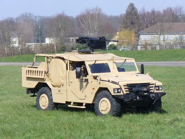 During the SOFINS show (Special Forces Operations exhibition in France), the French Company Renault Trucks Defense has presented a version of the Sherpa Light Special Forces (Light) and Sherpa Light Carrier armed with a 20-mm gun as a replacement for 12.7-mm machinegun.