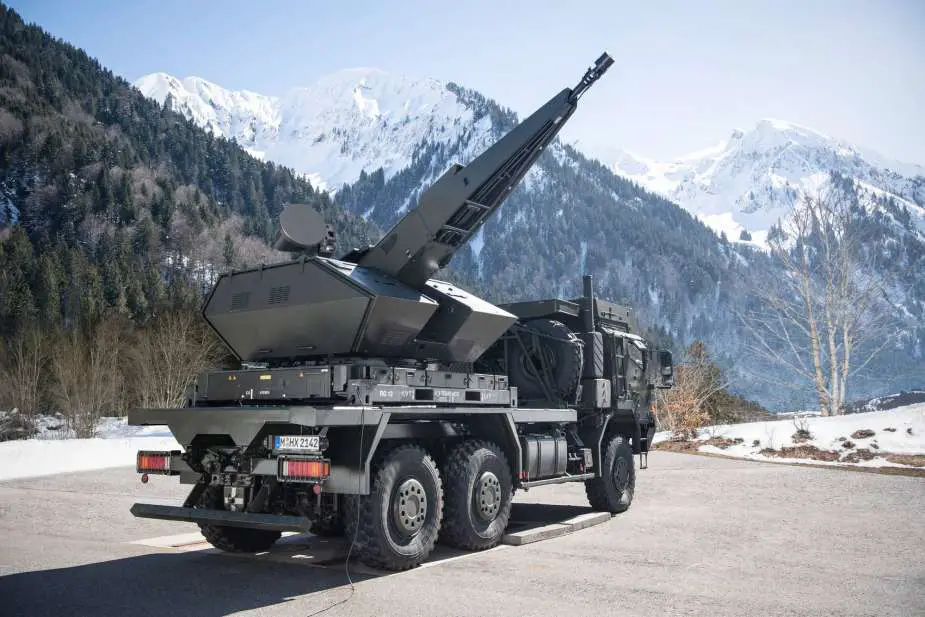 HX truck Skynex gun air defense missile cannon system components Germany Rheinmetall 925 001