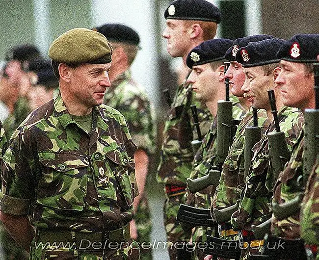 British Army land ground forces ranks combat uniforms military ...
