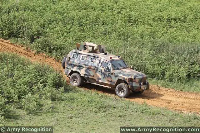 Cougar 4x4 APC light armoured vehicle personnel carrier Streit Group defence industry military technology 640 001