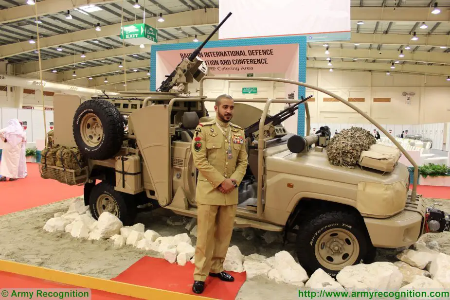 His Highness Sheikh Khalid Bin Hamad Al Khalifa front of the Theeb Special Forces vehicle BIDEC 2017 Bahrain 925 001