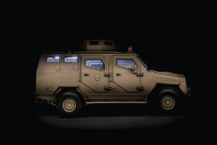 Titan S APC 4x4 armoured vehicle personnel carrier INKAS UAE defense industry 640 right side view 001